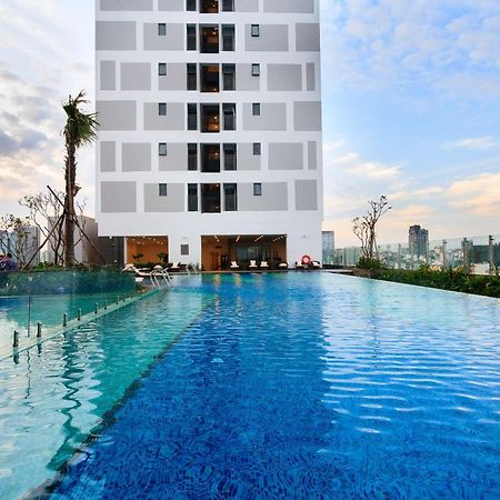Central Business District Rivergate Apartment - Free Pickup & Pool 호치민 외부 사진