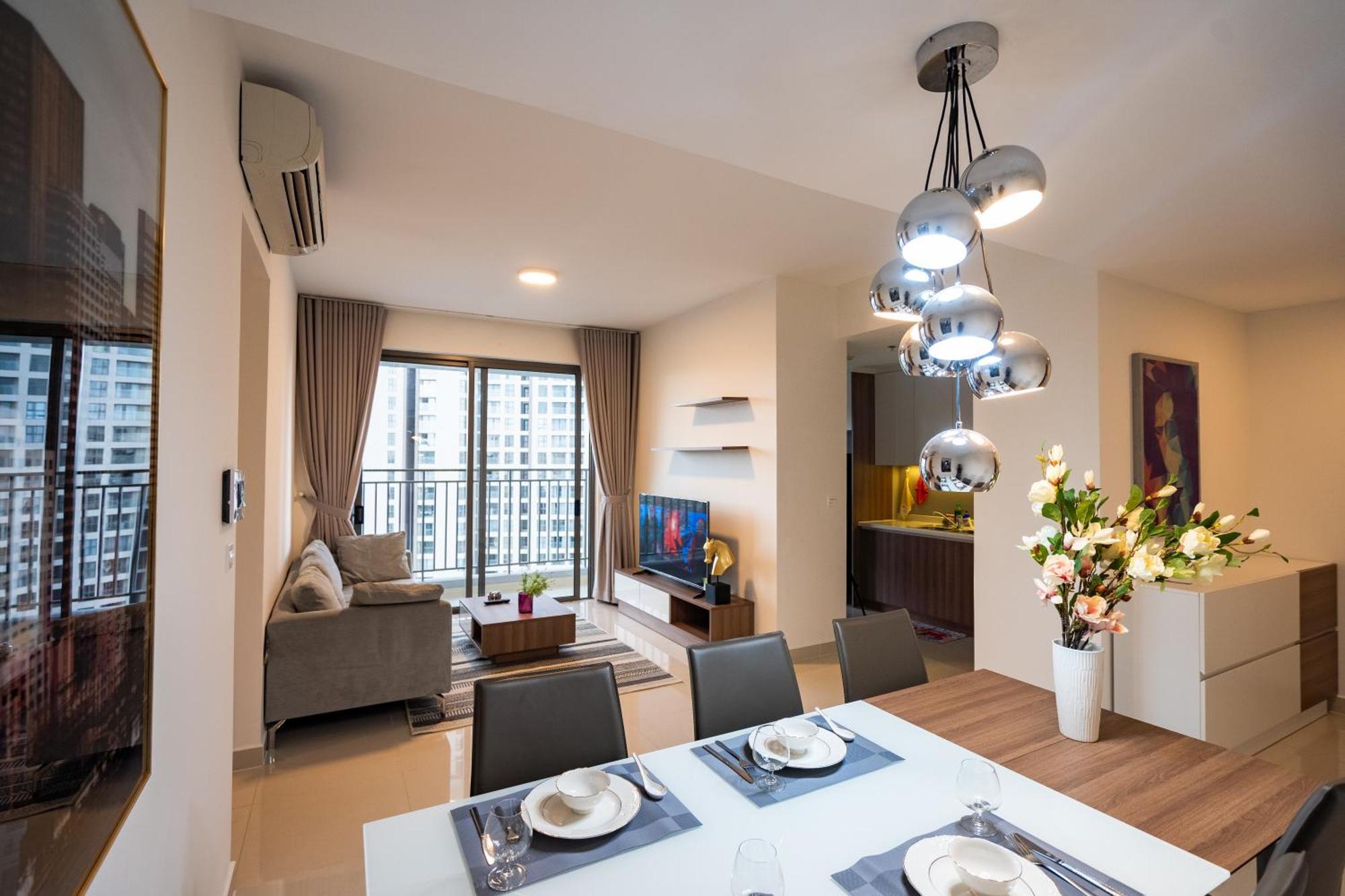 Central Business District Rivergate Apartment - Free Pickup & Pool 호치민 외부 사진