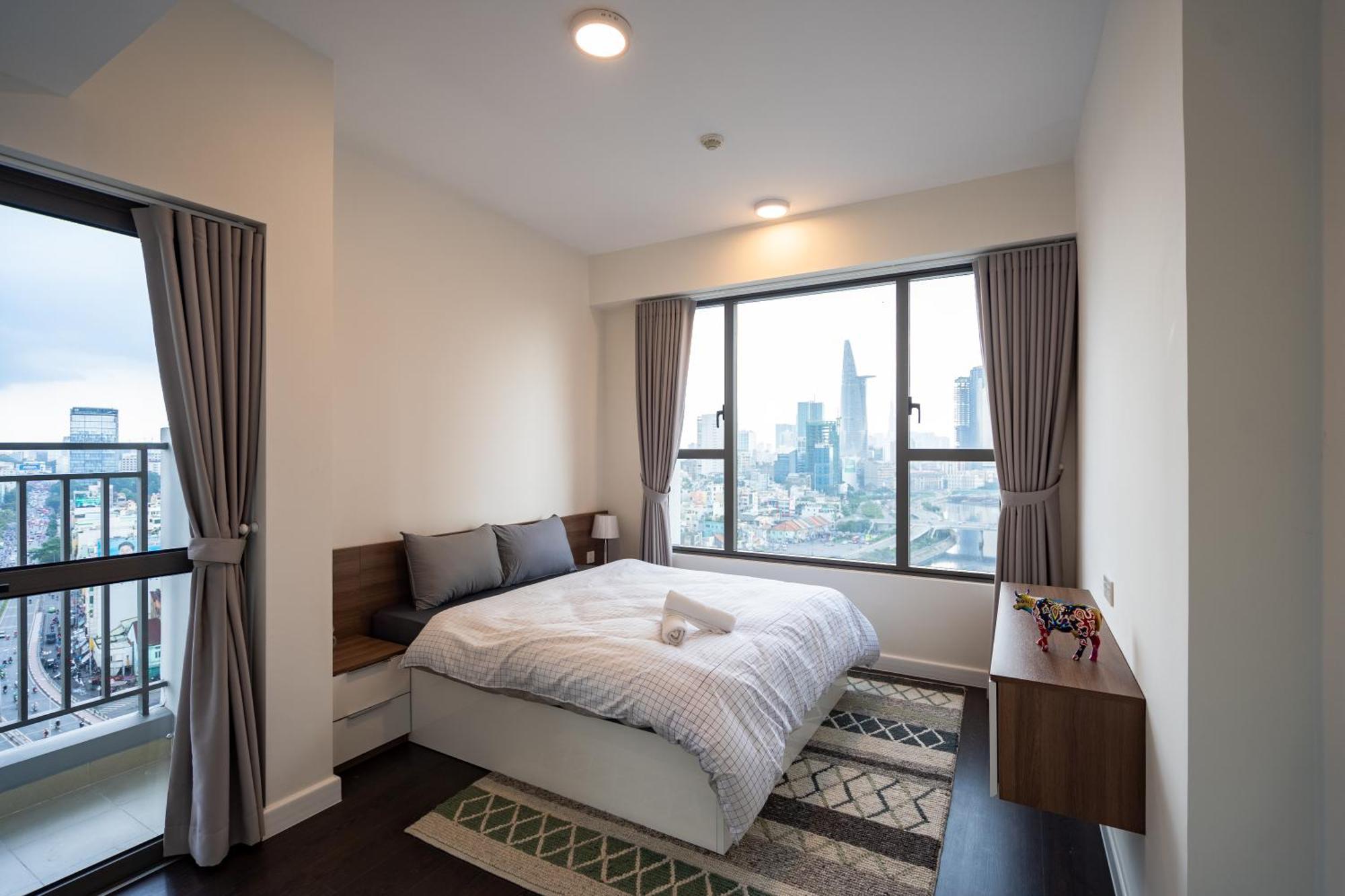 Central Business District Rivergate Apartment - Free Pickup & Pool 호치민 외부 사진