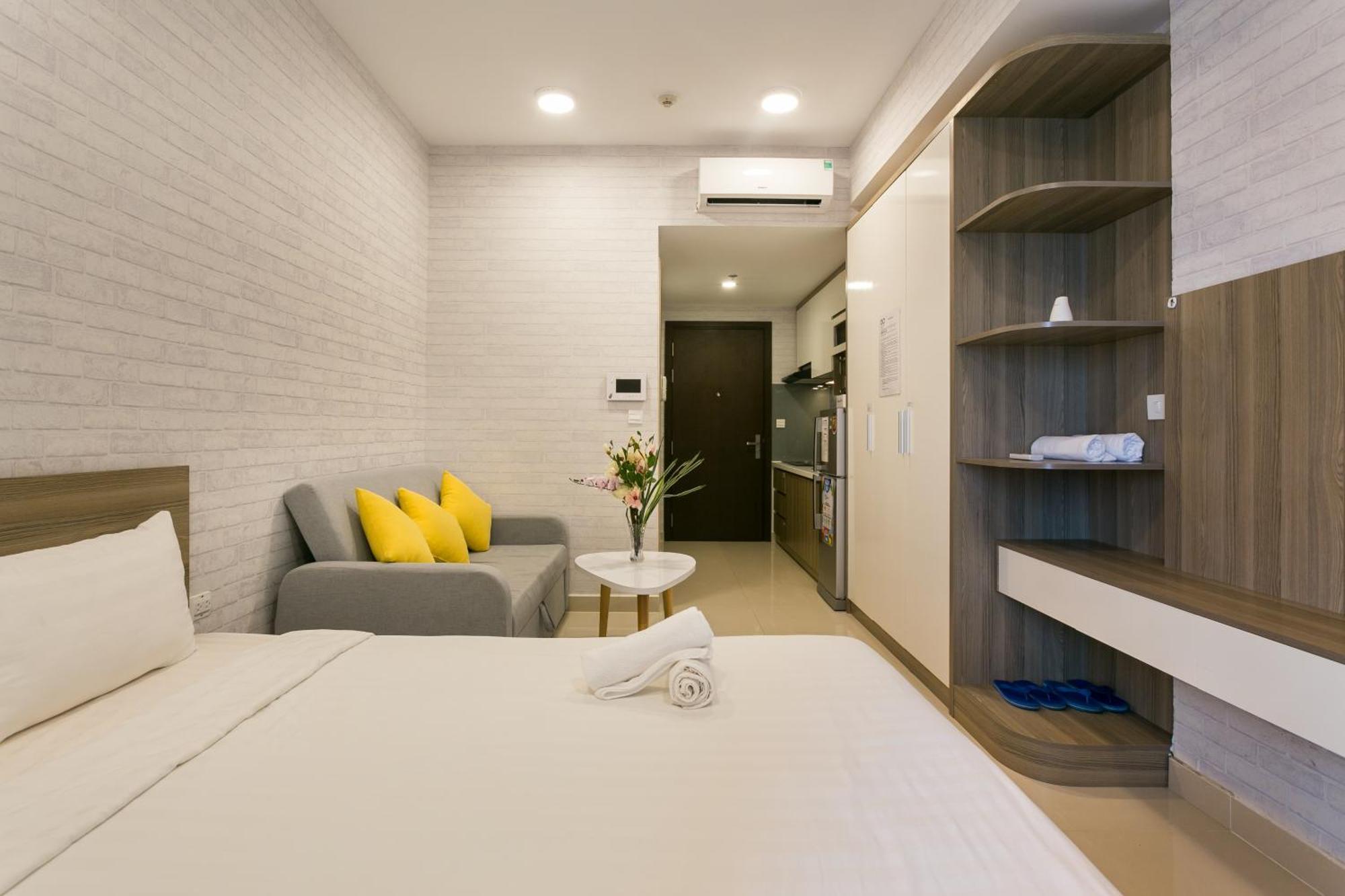 Central Business District Rivergate Apartment - Free Pickup & Pool 호치민 외부 사진